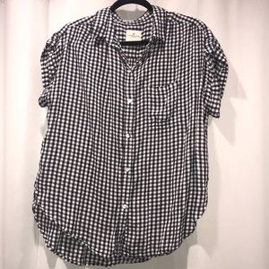 ✨American Eagle Gingham Button Up